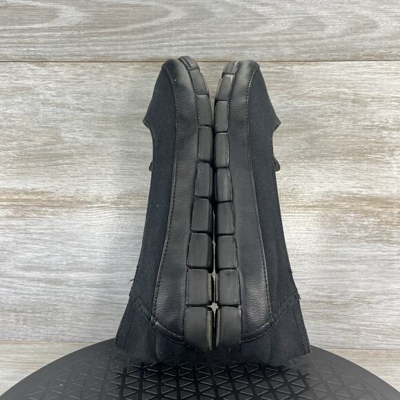 Crocs Women's Stretch Sole Relaxed Fit Black Comfort Flats Size 9 - Picture 7 of 8